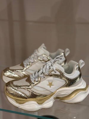 Sneaker shop art