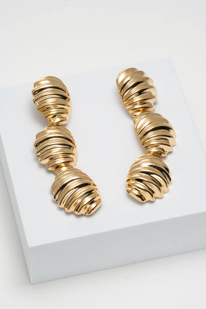 Orecchini metallo oro 3 conchiglie