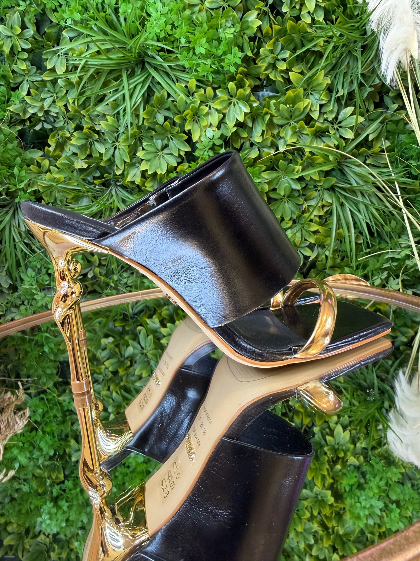 Sandali Werner Black & Gold